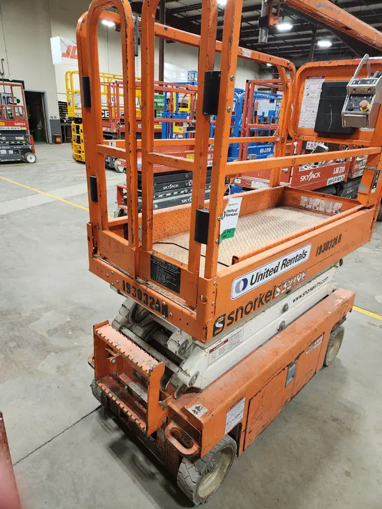 2017 Snorkel S3219E Scissor Lift