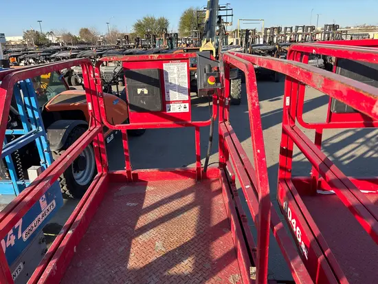 2017 MEC 4046SE Scissor Lift