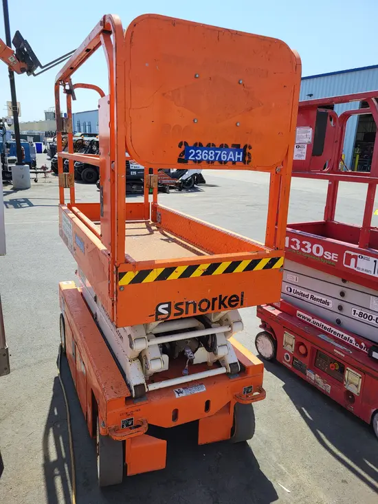 2019 Snorkel S3219E Scissor Lift