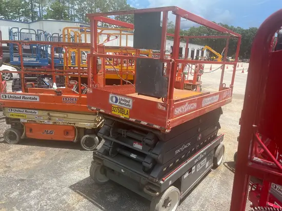 2016 Skyjack SJIII4632 Scissor Lift