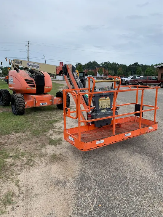2016 JLG 600AJ Articulating Boom Lift