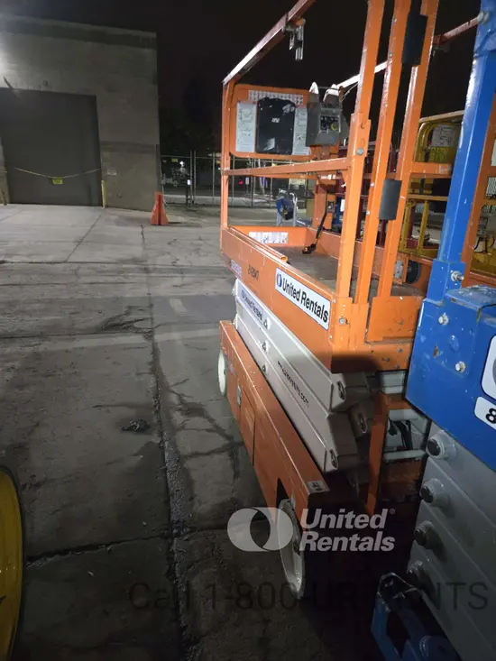 2020 Snorkel S3226E Scissor Lift