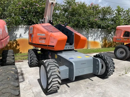 2021 Snorkel 660SJ Boom Lift