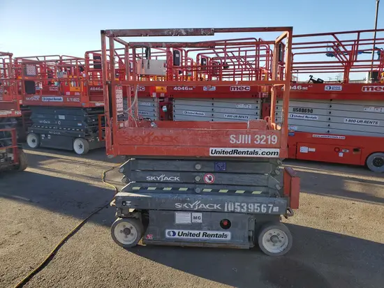 2016 Skyjack SJIII3219 Scissor Lift