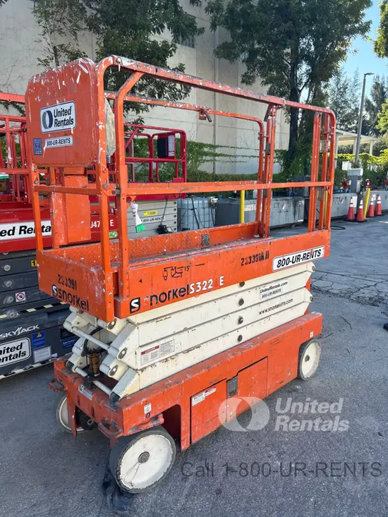 2019 Snorkel S3226E Scissor Lift