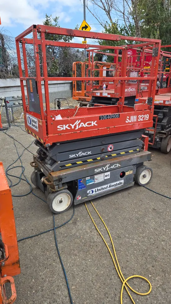 2018 Skyjack SJIII3219 Scissor Lift