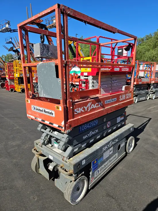 2018 Skyjack SJIII3219 Scissor Lift