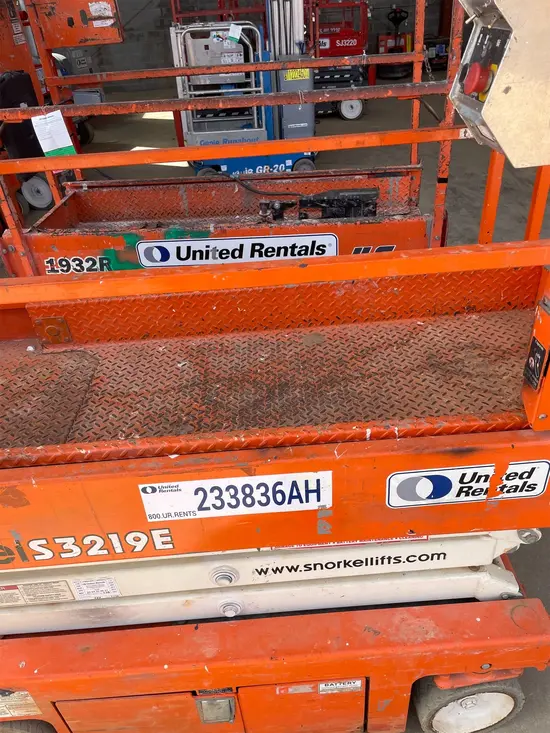 2019 Snorkel S3219E Scissor Lift