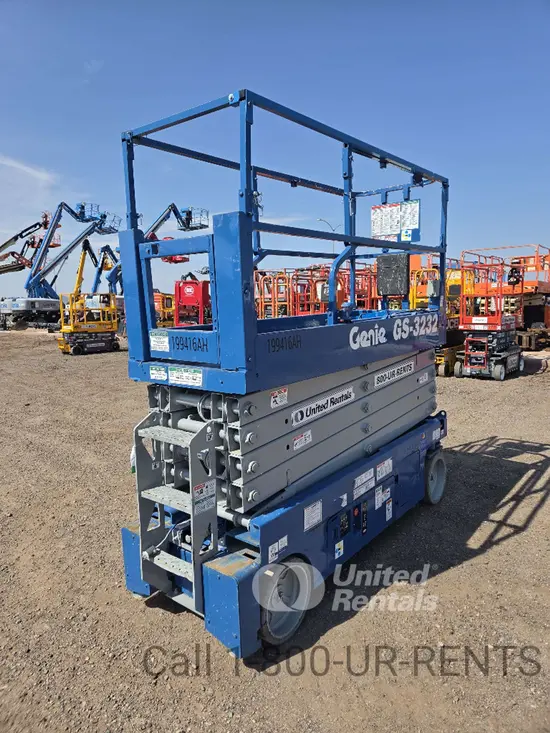 2017 Genie GS-3232 Scissor Lift