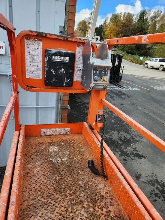 2018 Snorkel S3219E Scissor Lift