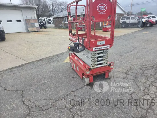 2019 MEC MICRO 19 Scissor Lift
