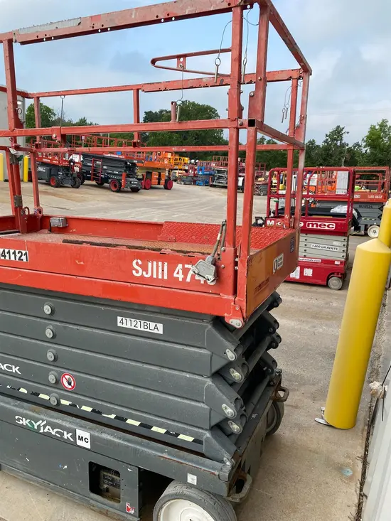 2017 Skyjack SJIII4740 Scissor Lift