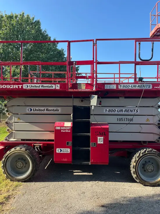 2016 MEC 6092RT Rough Terrain Scissor Lift