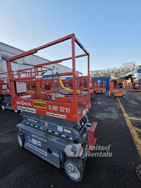 2017 Skyjack SJIII3219 Scissor Lift