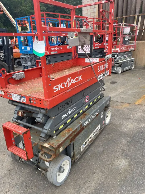 2016 Skyjack SJIII3219 Scissor Lift