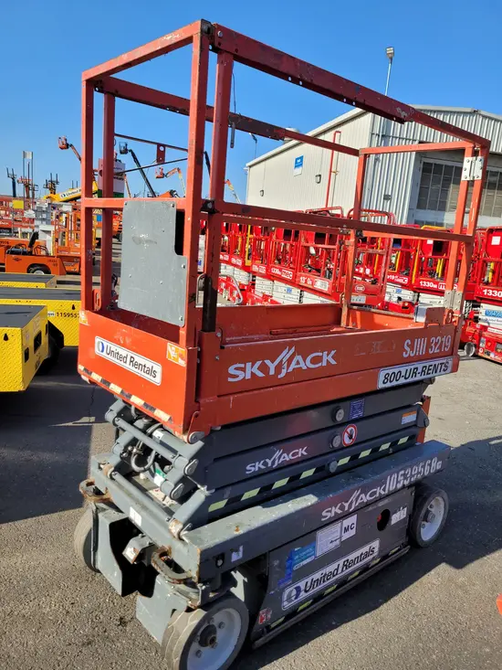2016 Skyjack SJIII3219 Scissor Lift