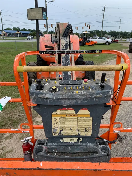 2016 JLG 600AJ Articulating Boom Lift