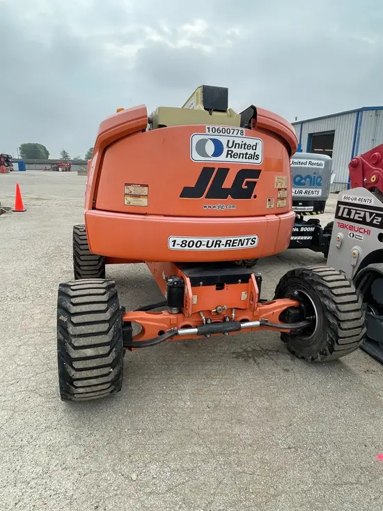 2017 JLG 450AJ Articulating Boom Lift