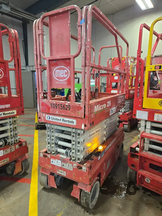 2019 MEC MICRO 26 Scissor Lift