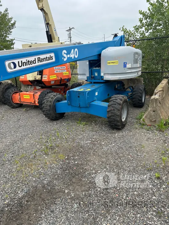 2015 Genie S-40 Boom Lift