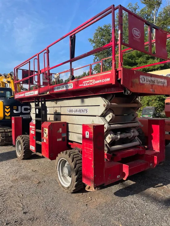 2018 MEC 6092RT Rough Terrain Scissor Lift