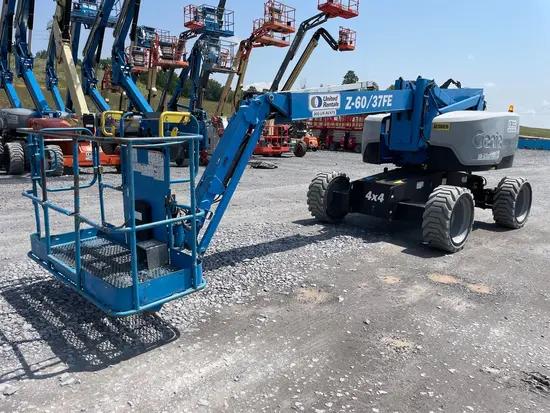 2016 Genie Z-60/37FE Articulating Boom Lift