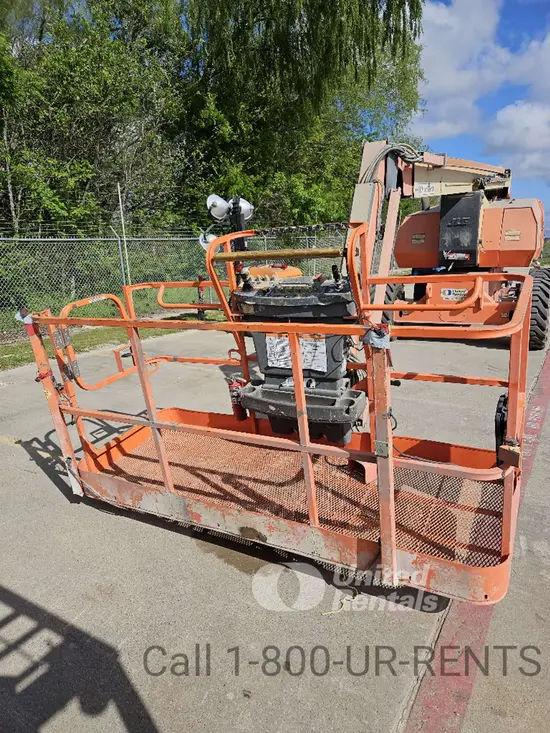 2018 JLG 800AJ Articulating Boom Lift