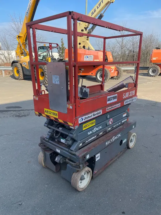 2017 Skyjack SJIII3219 Scissor Lift
