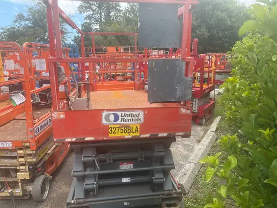 2016 Skyjack SJIII4632 Scissor Lift