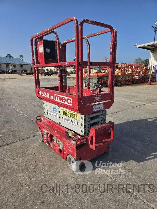 2017 MEC 1330SE Scissor Lift