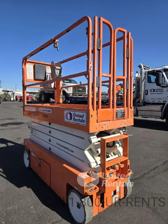 2019 Snorkel S3226E Scissor Lift