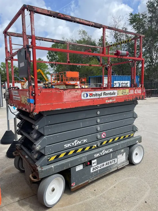 2017 Skyjack SJIII4740 Scissor Lift