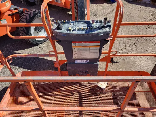 2016 JLG 600AJ Articulating Boom Lift