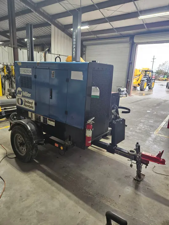 2021 Miller Welders BIG BLUE 500PRO Welder