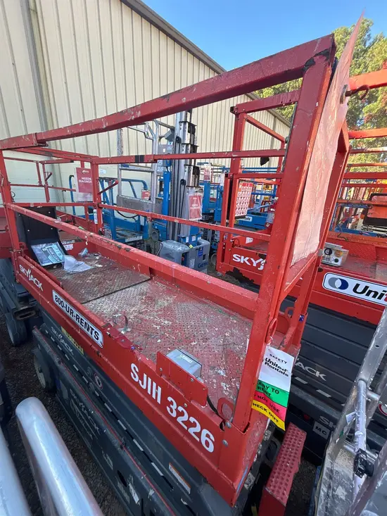 2018 Skyjack SJIII3226 Scissor Lift