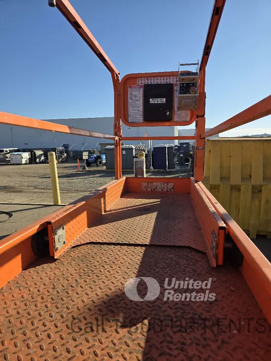 2019 Snorkel S3226E Scissor Lift