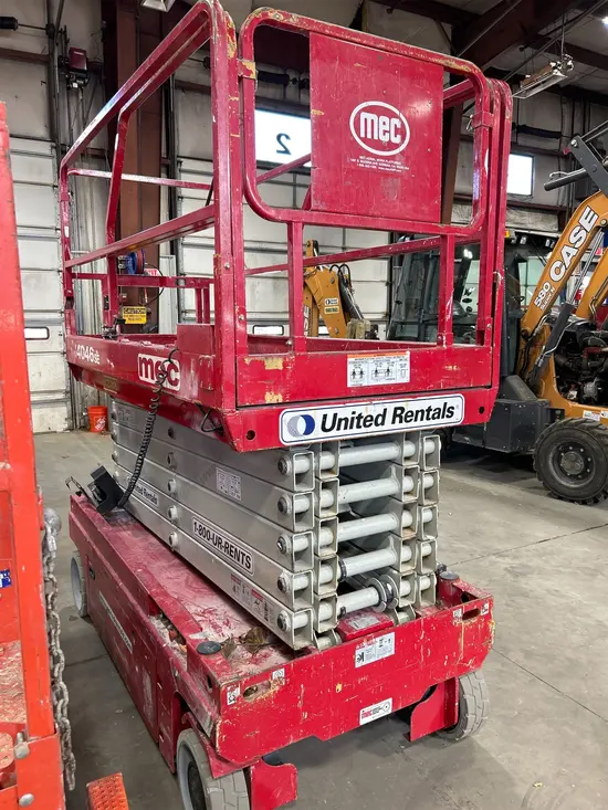 2017 MEC 4046SE Scissor Lift