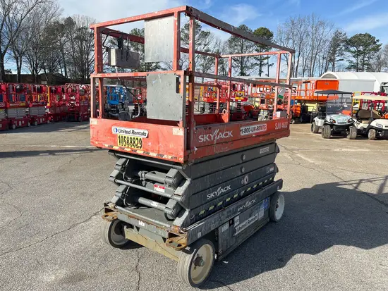 2017 Skyjack SJIII4632 Scissor Lift