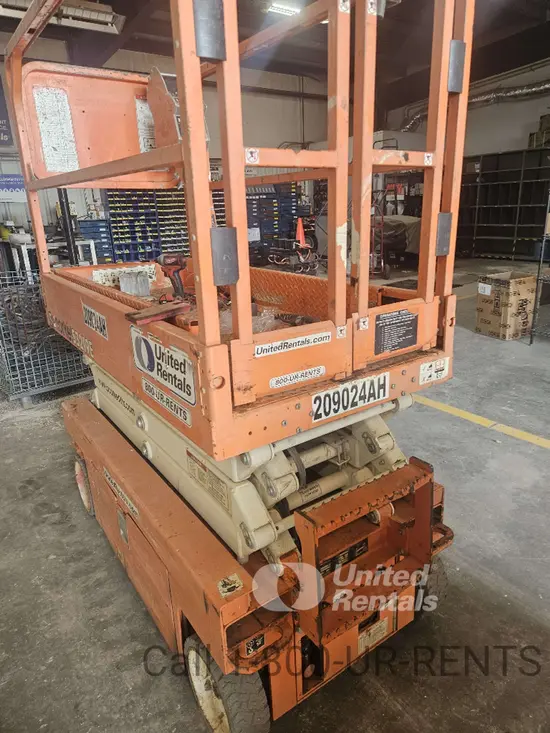 2018 Snorkel S3219E Scissor Lift