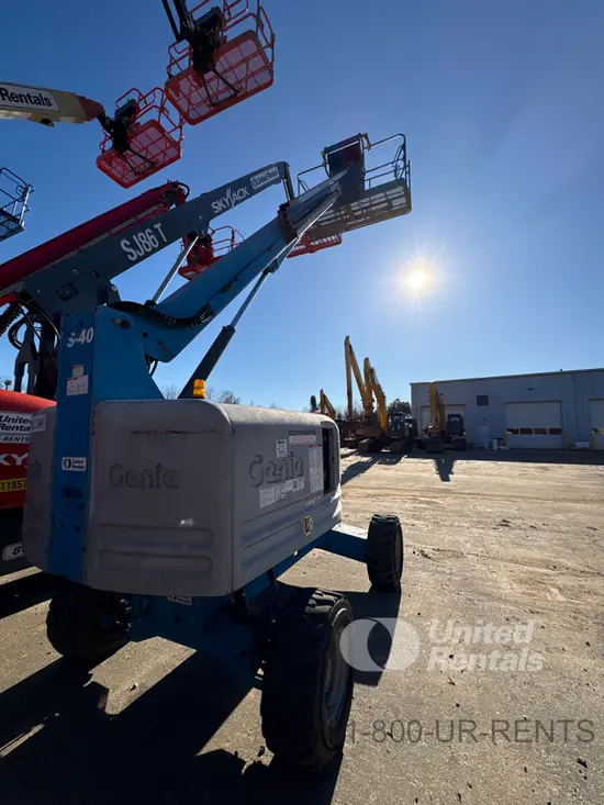 2017 Genie S-40 Boom Lift