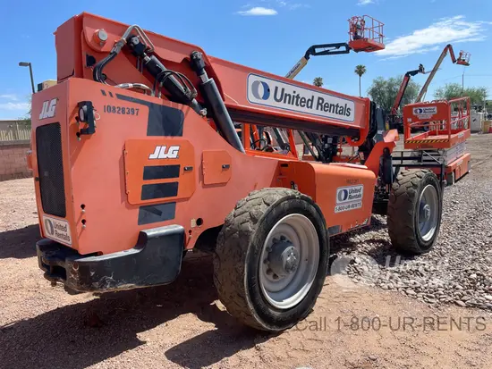 2018 SKYTRAK 8042 Forklift