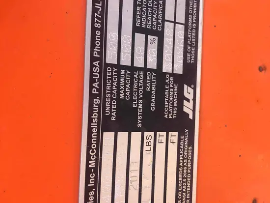 2013 JLG E400AJPN Articulating Boom Lift