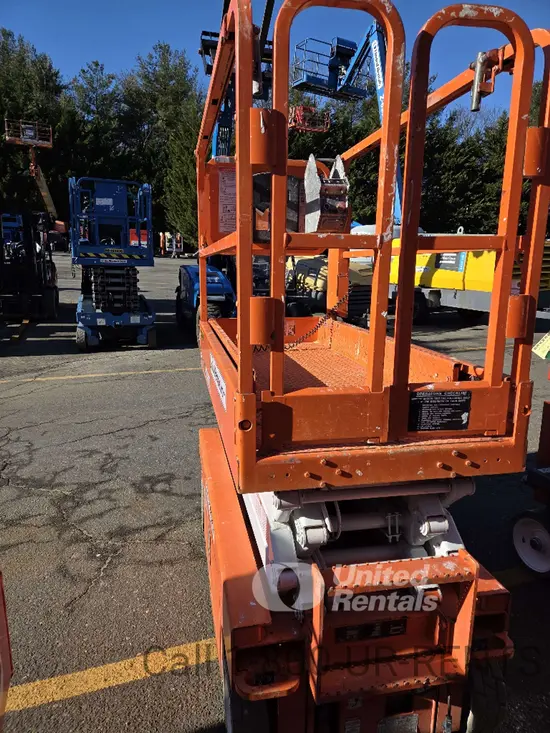 2018 Snorkel S3219E Scissor Lift
