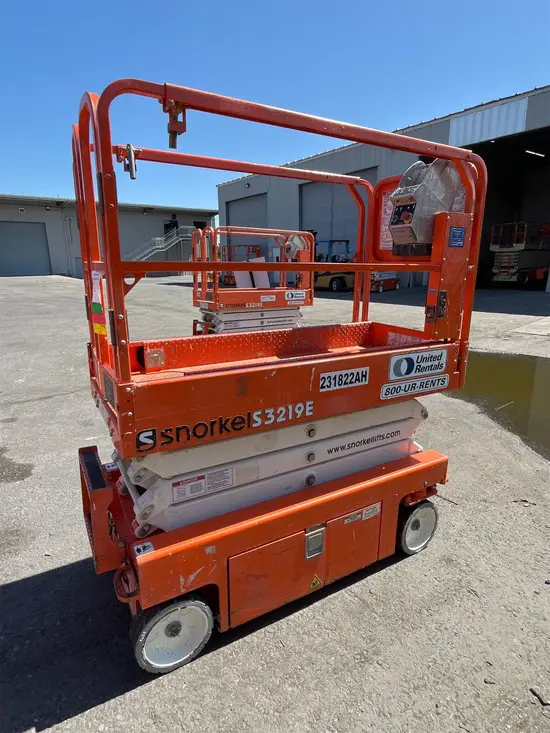 2019 Snorkel S3219E Scissor Lift