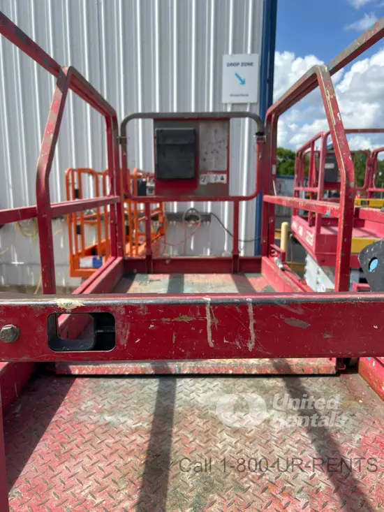 2017 MEC 4046SE Scissor Lift