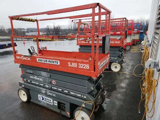 2018 Skyjack SJIII3226 Scissor Lift