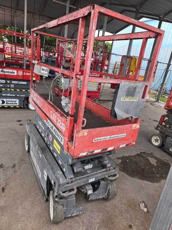 2018 Skyjack SJIII3219 Scissor Lift