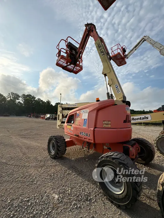 2016 JLG 450AJ Articulating Boom Lift