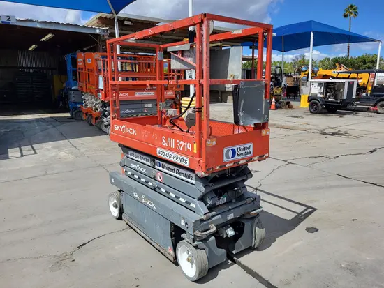 2017 Skyjack SJIII3219 Scissor Lift
