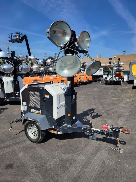 2019 Allmand NLV-ML3EC Portable Work Light